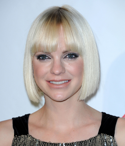 It looks like Anna Faris will be joining the Hollywood mommy brigade