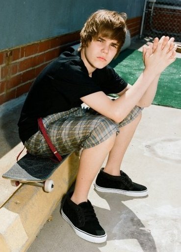 justin bieber world tour ticket. Justin Bieber, 16, announced