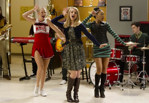 Glee Season 4 Episode 8 “Thanksgiving” Recap 11/29/12