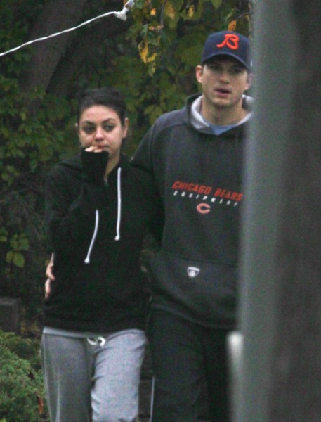 Ashton Kutcher Divorcing Demi Moore To Marry Mila Kunis ASAP 1228