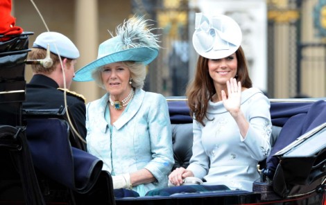 Camilla Parker-Bowles Laughed At Kate Middleton's Topless Photos At Christmas! 1230