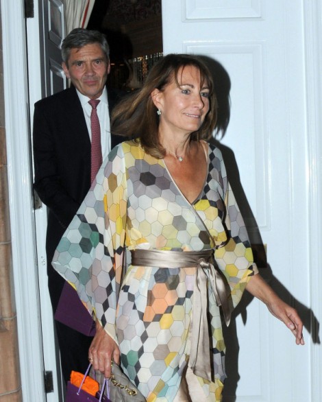 Kate Middleton's Mom Hates Pippa Middleton's Boyfriend, Wants Her To Be More Like Kate 0227