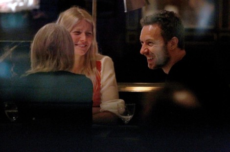 Gwyneth Paltrow Divorcing Chris Martin? Star Hints At Failing Marriage In New Interview 0317