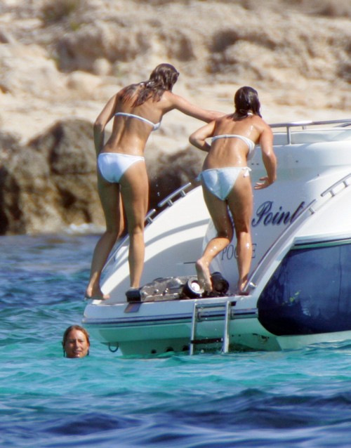 FILE PHOTOS*** William Kate Soak Up The Sun In Ibiza 2 ONLY) | Celeb Dirty Laundry