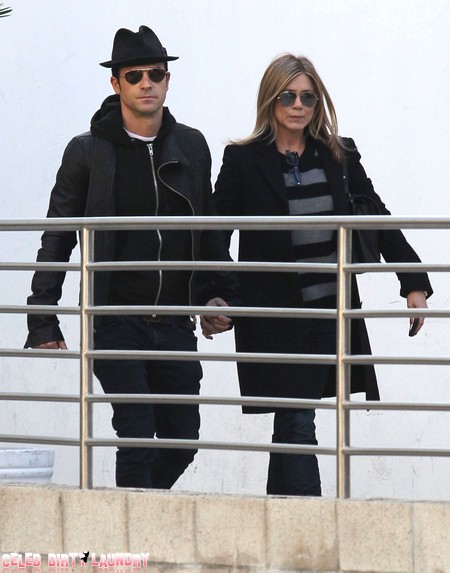 Jennifer Aniston and Justin Theroux Break Up Then Reconcile