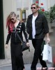 Avril Lavigne Pregnant In Paris With Baby Bump And Fiance Chad Kroeger (Photos)