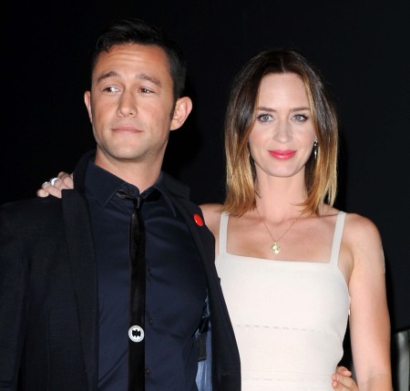 Comic-Con Photos: Kristen Stewart, Mila Kunis, Game Of Thrones Cast And More 0715