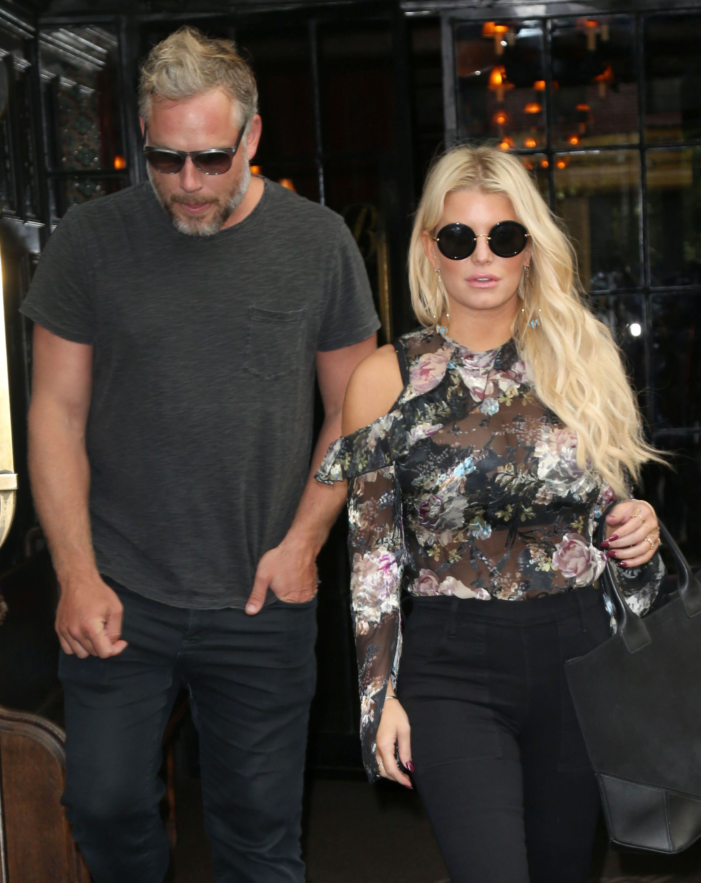 Jessica Simpson Pregnant: Third Baby To Keep Husband Eric Johnson From Filing For Divorce?