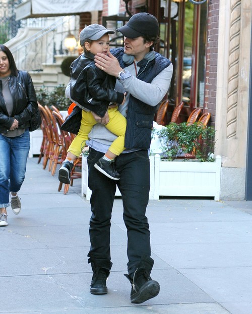Kerr Bloom Miranda Kerr & Orlando Bloom Are A Confusing Couple | Celeb Dirty Laundry
