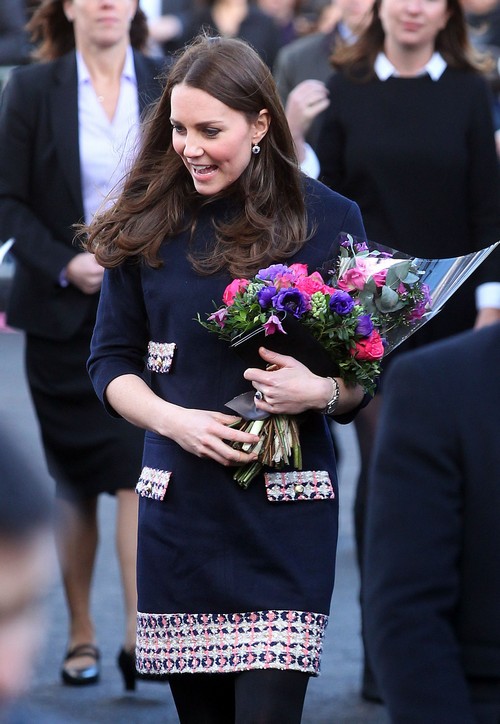 Kate Middleton Looks Dowdy and Aged Showing Baby Bump at School Event ...