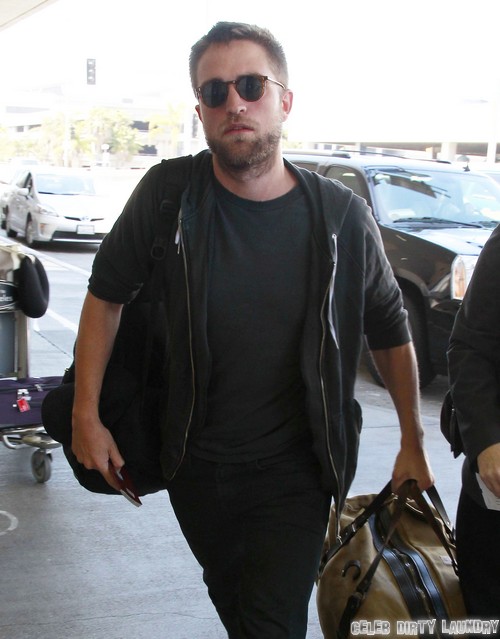 Robert Pattinson Moves Out On Kristen Stewart - Packs Up and Goes Home!