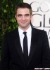 Robert Pattinson Abandons Kristen Stewart For Golden Globe Party With Old Friends