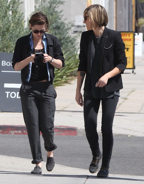 Kristen Stewart & Alicia Cargile Out And About In West Hollywood ...