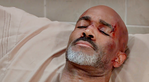 General Hospital Spoilers: Curtis On His Deathbed, Struggles to Survive