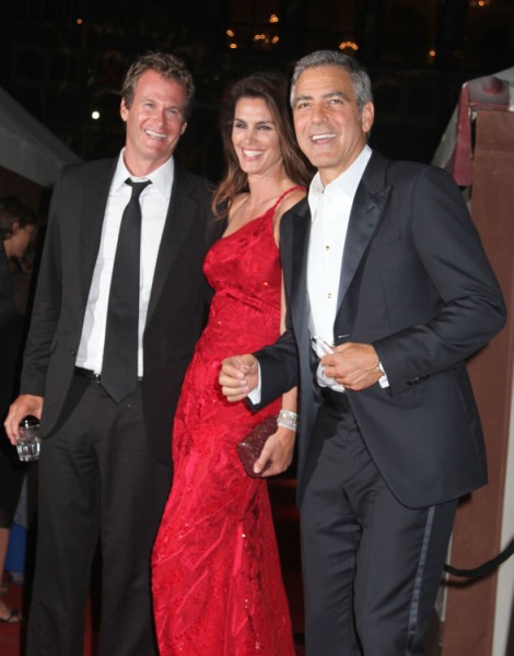 George Clooney And Stacy Keibler Swing With Cindy Crawford And Rande Gerber? 0109