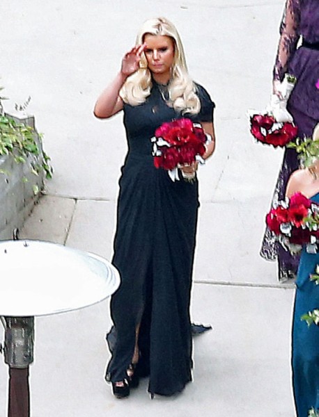 Jessica Simpson Ruined Previous Weight Loss Deal, What Were Her Crazy Demands? 1218