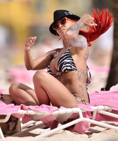 Jodie Marsh Bikini Christmas In Barbados (Photos) 1226