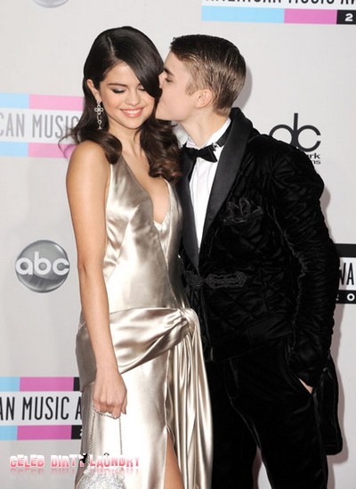 Justin Bieber and Selena Gomez to Attend AMA’s Together?