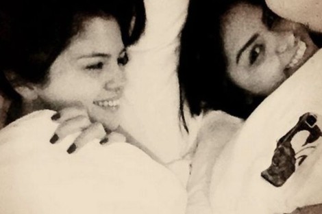Justin Bieber And Selena Gomez Make Each Other Jealous, Go To Bed With Other People 1111