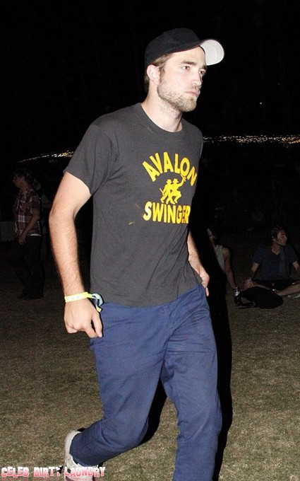 Twilight's Kristen Stewart, Robert Pattinson Party At Coachella (Photos)