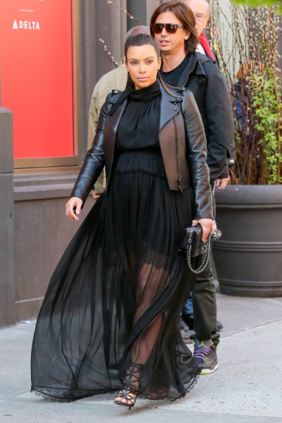 Kim Kardashian, Kanye West Trademarking Baby Name For Clothing Line - Of Course? 0506