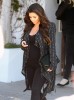 Kim Kardashian Bought Kate Middleton A Baby Gift But The Duchess Shunned Her Again! 0410