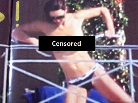 Kate Middleton Baby Bump Bikini Photos Bought For $150K, Is The Palace Making The Scandal? 0213