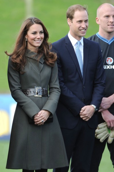 Kate Middleton's Expected Pregnancy Makes Prince William Quit RAF For Royal Duties 1113