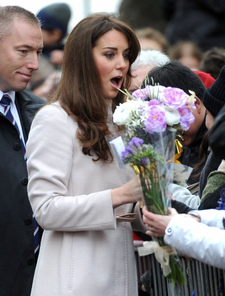 Is The Haircut A Distraction? More Signs Kate Middleton's Pregnant (Photos) 1130