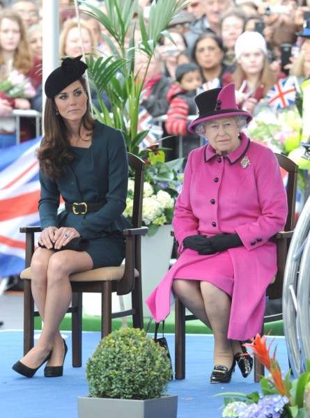 Queen Elizabeth Upset She Was Left Out Of Kate Middleton's Pregnancy News 1204
