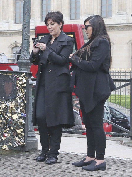 Kim Kardashian And Kris Jenner Selling Photos Behind Kanye West's Back? 0522