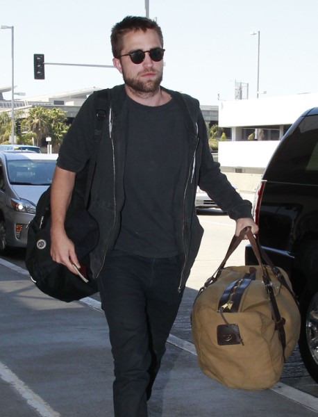 Kristen Stewart Lies About Rupert Sanders Hook Up, Claims He Was The Valet 0424