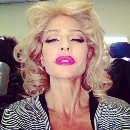 Lisa Rinna Tries To Dress Up As Audrey Hepburn And Marilyn Monroe – Fails Miserably (PHOTO)