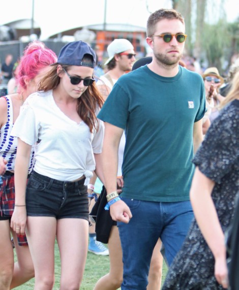 Robert Pattinson And Kristen Stewart Cuddle At Coachella - And Avoid Liberty Ross (Photos) 0414