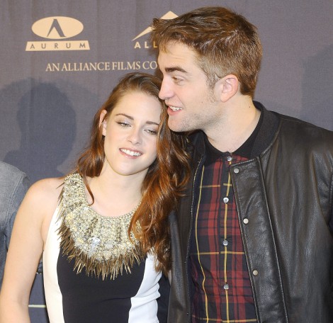 Liberty Ross' Divorce Forcing Robert Pattinson To Rethink Kristen Stewart Relationship? 0127