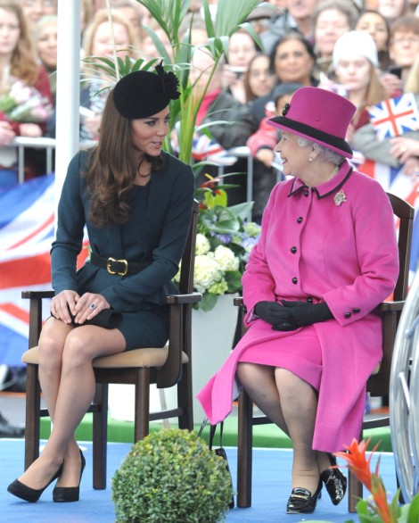 Queen Elizabeth Middleton Christmas Invite Creating Resentment In Royal Family? 1220