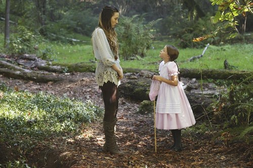 Once Upon a Time in Wonderland RECAP 11/21/13: Season 1 Episode 6 “Who’s Alice”