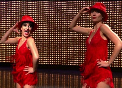 Gwyneth Paltrow Makes Cruel Fun Of Lindsay Lohan on "Glee"