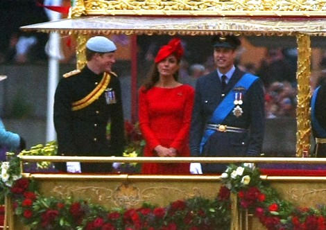 Kate Middleton, Prince William Avoiding Hard Partying Prince Harry? 0128