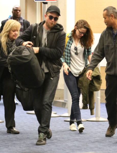Kristen Stewart Tired Of Feeling Ignored, Planning To Dump Neglectful Robert Pattinson 0206