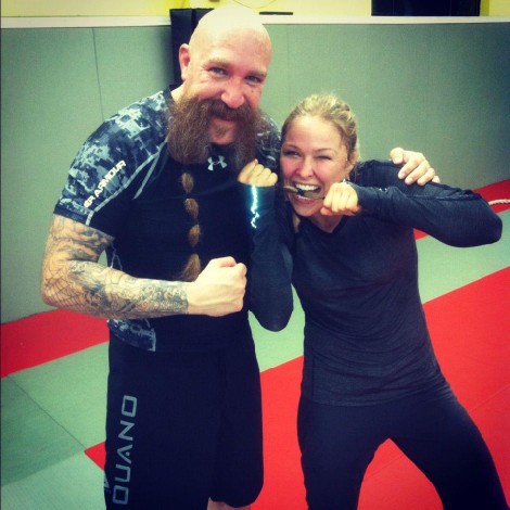 First Female UFC Fighter: Ronda Rousey! 1109