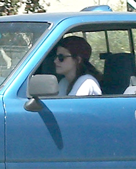 Kristen Stewart Meets Up With Rupert Sanders The Same Day Robert Pattinson Leaves 0423