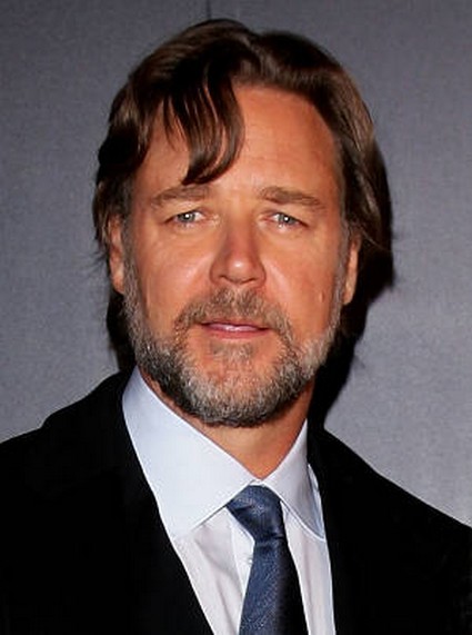 Russell Crowe In The Gym For 'Man of Steel' Role