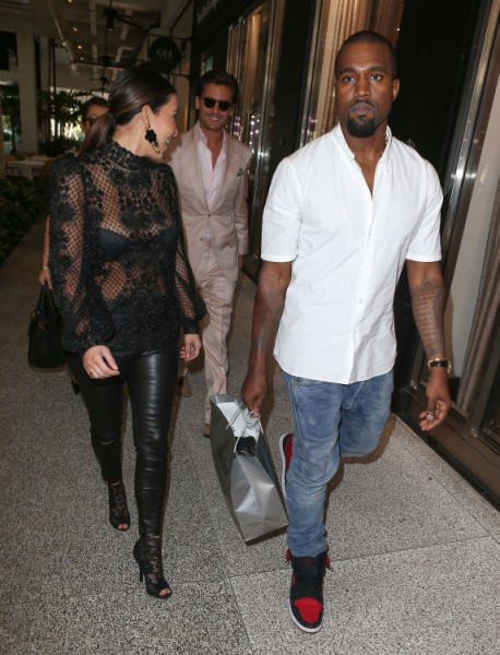 Scott Disick Playing Daddy For Kim Kardashian's Baby - Bad Idea? 0515