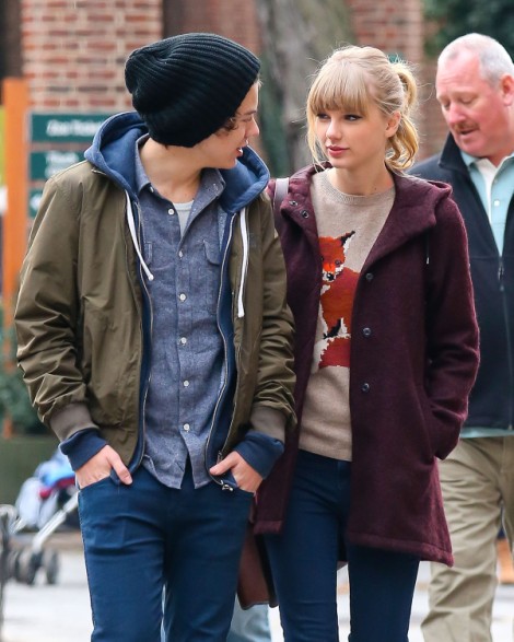 Taylor Swift's Dad Warns Harry Styles Not To Hurt Taylor Swift And Stop Talking Marriage 0106