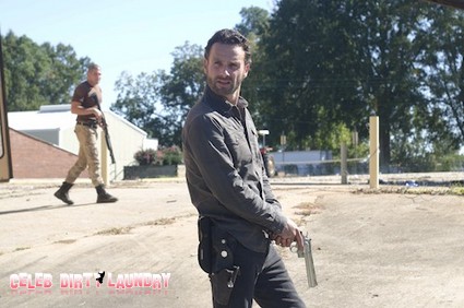 The Walking Dead Recap: Season 2 Episode 10 '18 Miles Out' 2/26/12