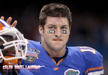 Tim Tebow’s Signature Tebowing Lands High School Students in Hot Water