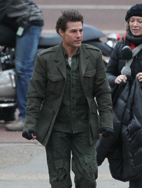 Tom Cruise, Katie Holmes Very Happy To Be Away From Each Other 0313