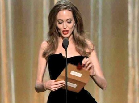 Angelina Jolie’s Cancer Risk Persists: Ovaries Still Vulnerable (VIDEO)