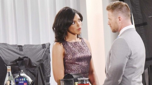 The Bold and the Beautiful Spoilers: Nicole Insists Lizzie Is Being Neglected – Will She Snatch Baby or Sue For Custody?